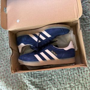 Adidas gazelle samba blue and pink